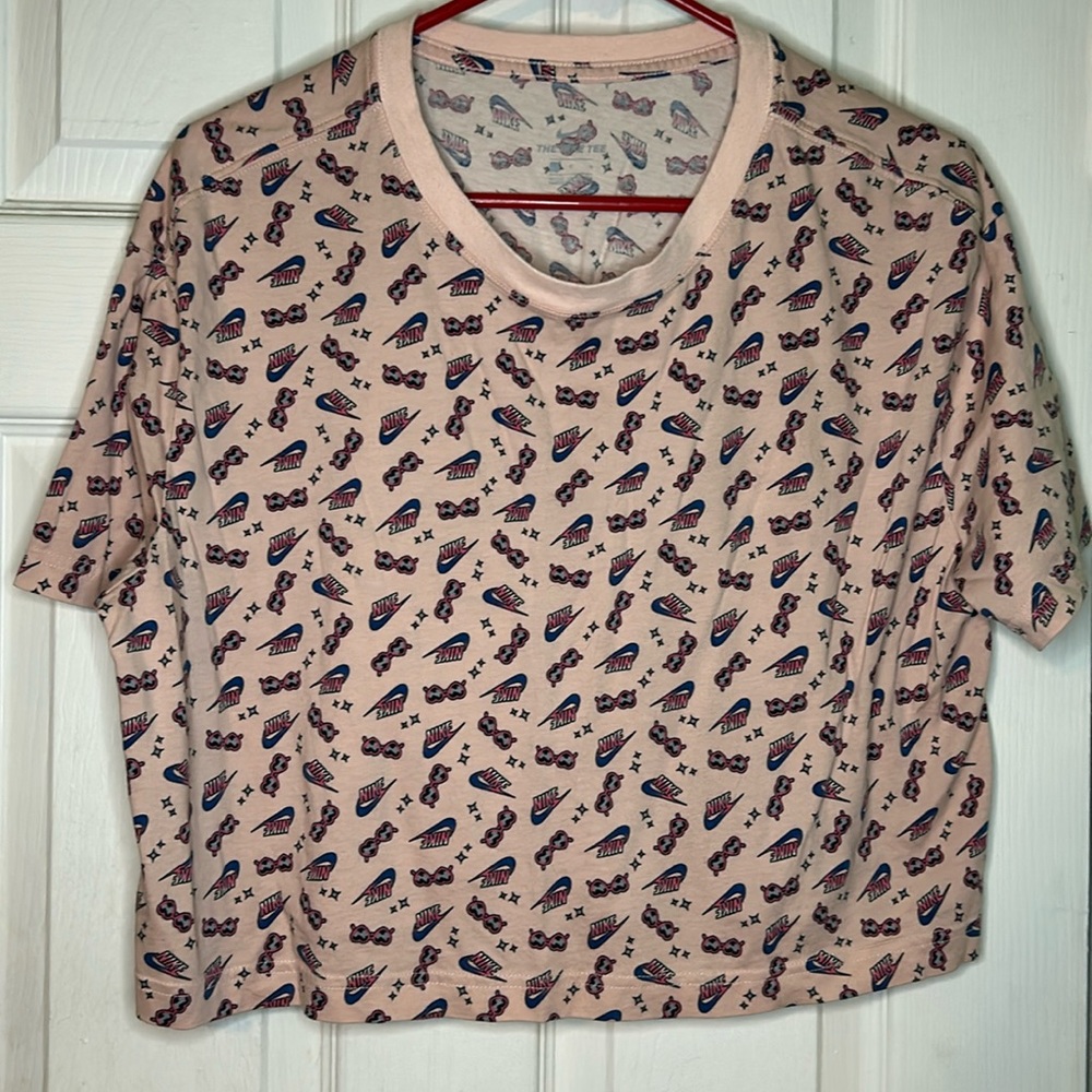 Nike Women's Cotton Printed Cropped T-Shirt Washed Coral Color Blue/Pink Large